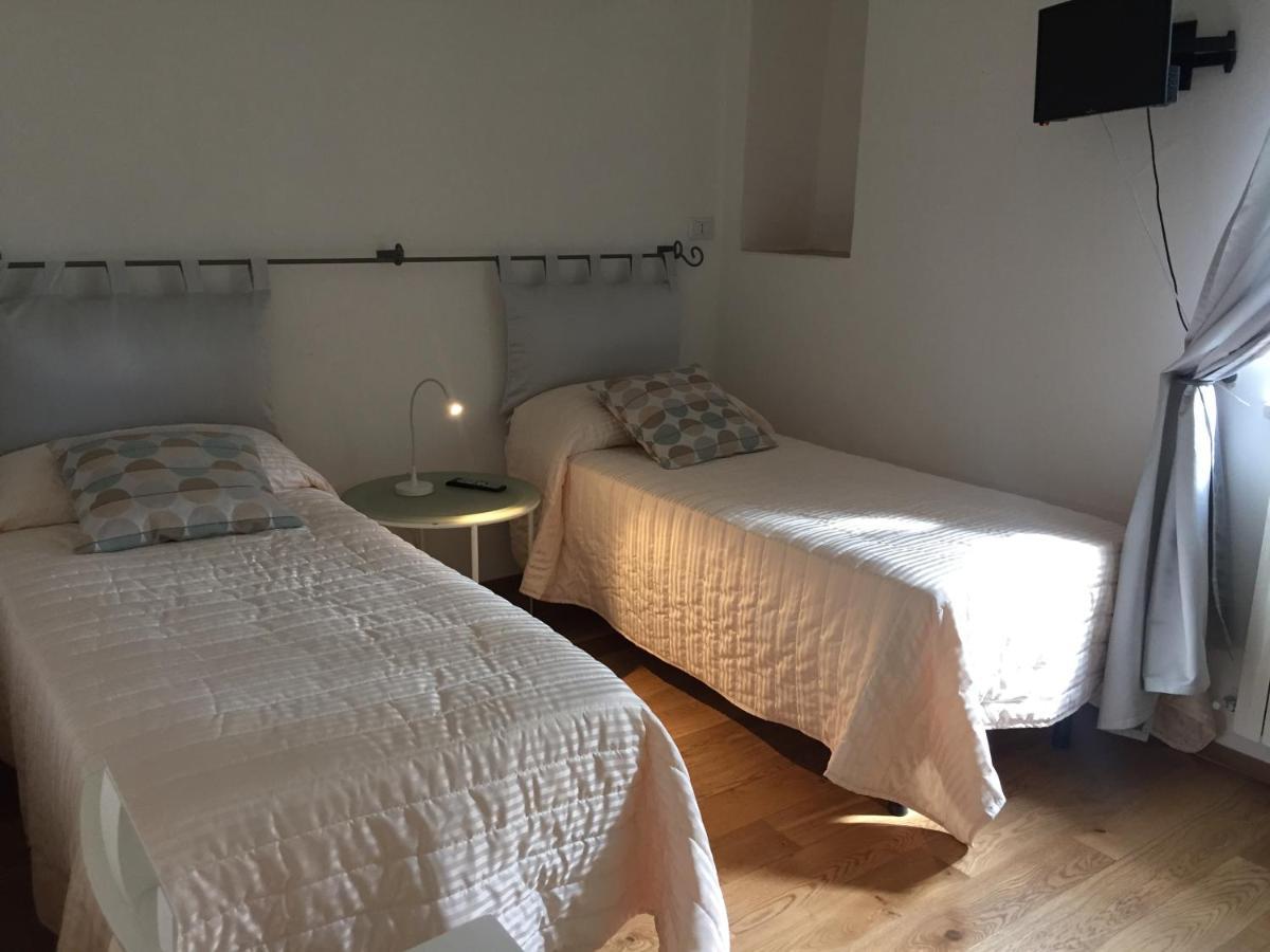 Est Locanda San Ginesio エクステリア 写真