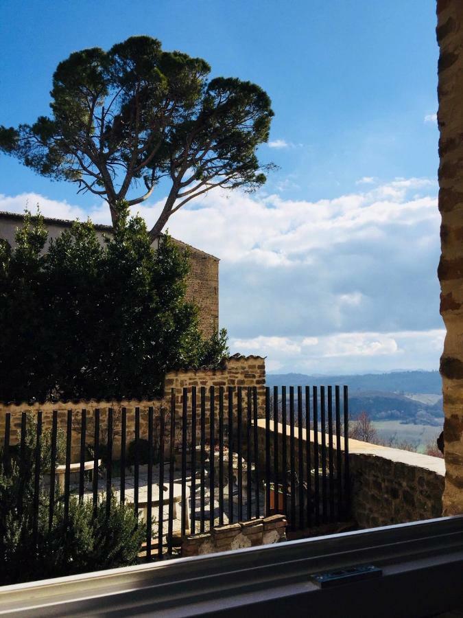 Est Locanda San Ginesio エクステリア 写真