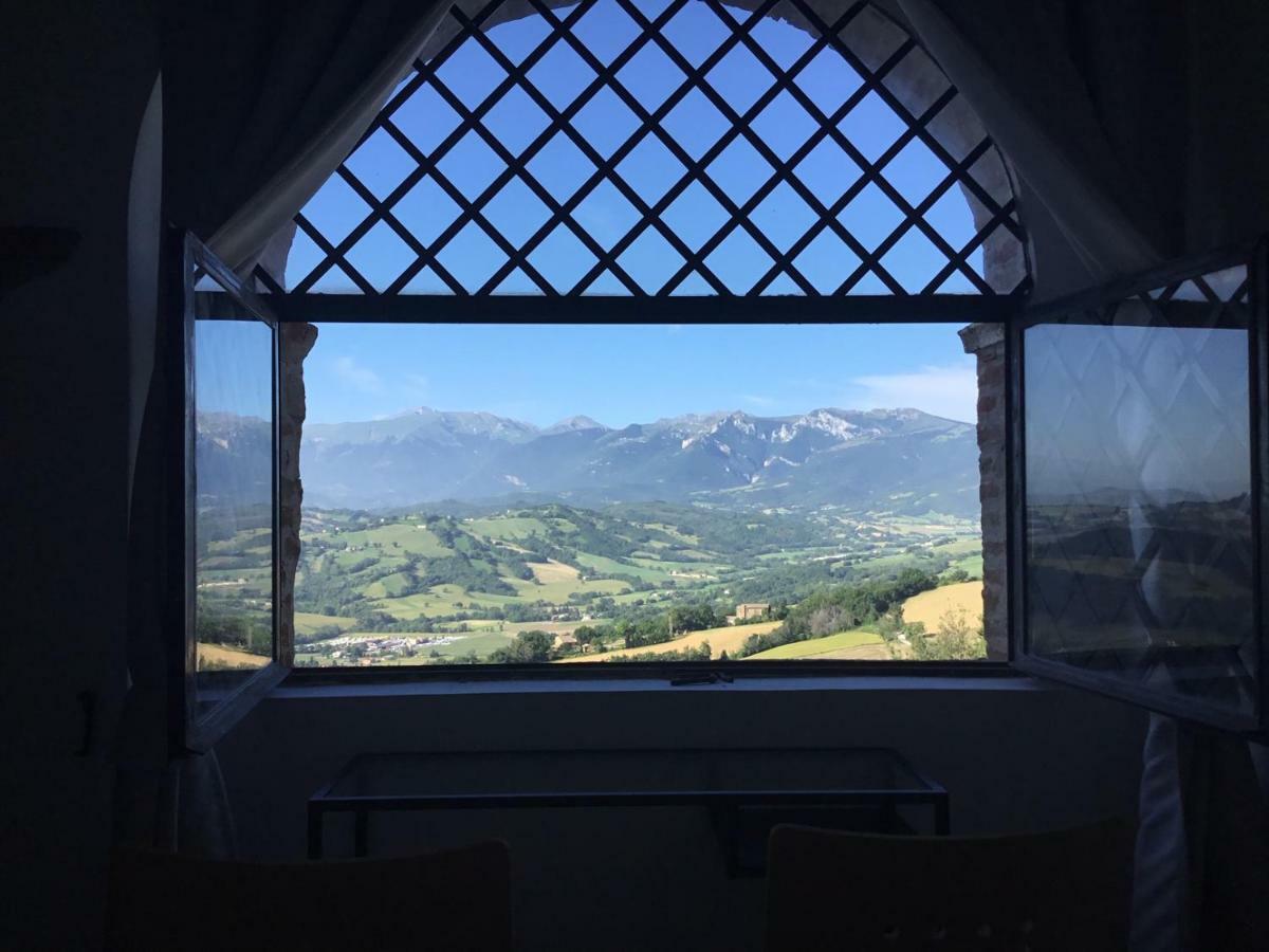 Est Locanda San Ginesio エクステリア 写真